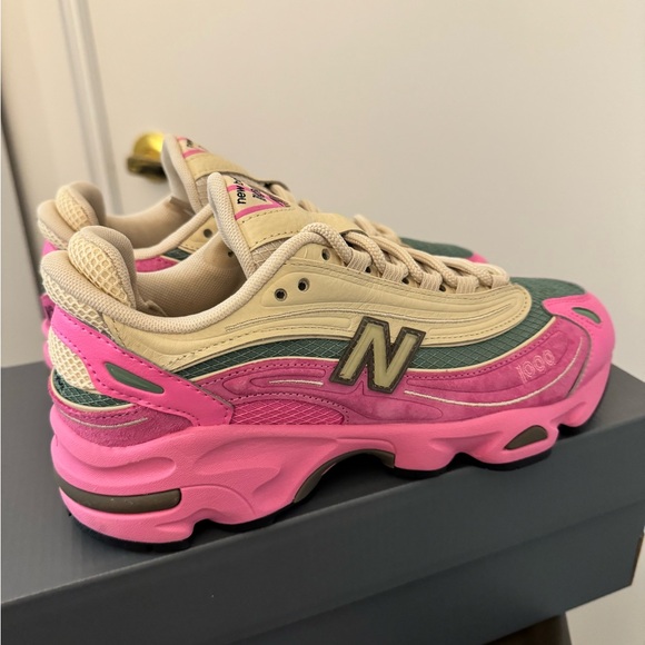 New Balance 1000 Real Pink - Picture 3 of 8